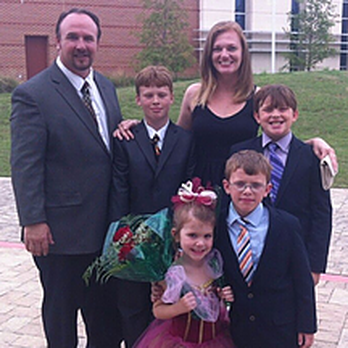Secutor Insurance Agency - My 26 year old didn't make it in the photo, but this is the rest of us. - Home & Rental Insurance Near Me - Austin, Texas Secutor Insurance Agency - My 26 year old didn't make it in the photo, but this is the rest of us. - Home & Rental Insurance Near Me - Austin, Texas