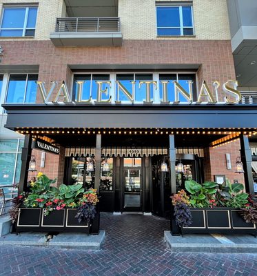 Valentina's by null