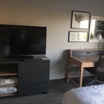 Country Inn & Suites by Radisson, Appleton, WI - Desk and TV Cradenza - Hotels Near Me - Appleton, Wisconsin