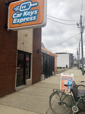 CAR KEYS EXPRESS - Updated October 2024 - 16 Photos & 64 Reviews - Louisville, Kentucky - Keys