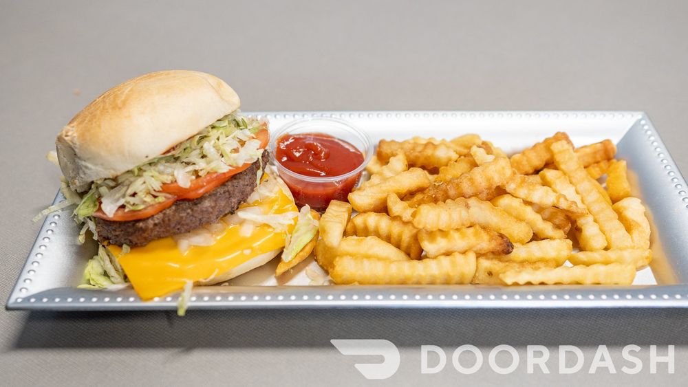 Lil Ginger’s Deli Logo