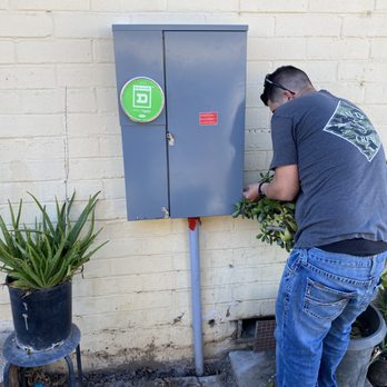 TD Electric - Electricians Near Me TD Electric - Electricians Near Me