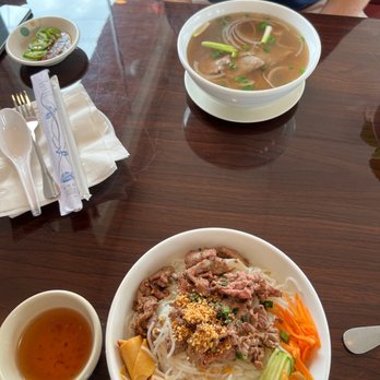 What The Pho - Vietnamese Near Me - Indianapolis, Indiana