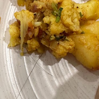 Chaat Kafe - Aloo Gobi a la Carte with human hair! - Indian Near Me - Sacramento, California Chaat Kafe - Aloo Gobi a la Carte with human hair! - Indian Near Me - Sacramento, California