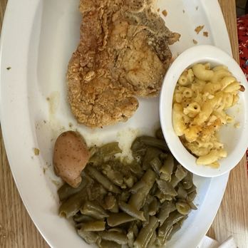 Mrs White's Golden Rule Cafe - Pork chop dinner with Mac and cheese and green beans with potatoes (one pork chop is missing ;-) - Soul Food Near Me - Phoenix, Arizona Mrs White's Golden Rule Cafe - Pork chop dinner with Mac and cheese and green beans with potatoes (one pork chop is missing ;-) - Soul Food Near Me - Phoenix, Arizona
