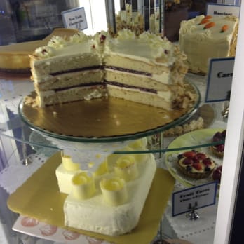 The Cheeze Factory Restaurant - Desserts - Vegan Near Me - Baraboo, Wisconsin