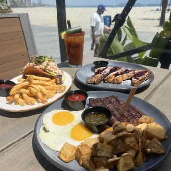 Gaucho Beach - Lobster Roll & skirt steak brunch - Sandwiches Near Me - Long Beach, California