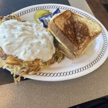 Waffle House - sausage, egg, and cheese sandwich with hashbrowns - Diners Near Me - Clermont, Florida Waffle House - sausage, egg, and cheese sandwich with hashbrowns - Diners Near Me - Clermont, Florida