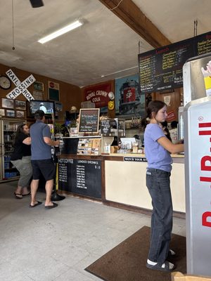 Roundhouse Deli by null