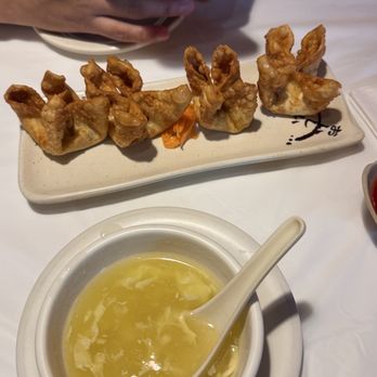 Heights Asian Cafe - Egg Drop Soup Fried wonton - Chinese Near Me - Houston, Texas Heights Asian Cafe - Egg Drop Soup Fried wonton - Chinese Near Me - Houston, Texas