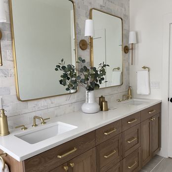 Lyn's Design Style - Interior Design Near Me
