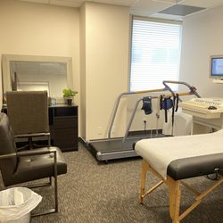 Dawn Atwal, MD - Cardiac testing room