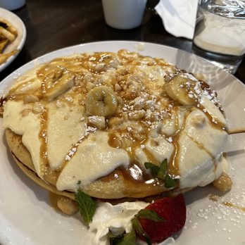Eggstasy - Banana Macadamia Pancakes - Breakfast & Brunch Near Me - Chandler, Arizona