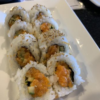 Mister Sushi - Spicy salmon roll - Sushi Bars Near Me - San Diego, California Mister Sushi - Spicy salmon roll - Sushi Bars Near Me - San Diego, California