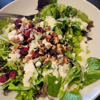 Fly By Night Cattle Company Steakhouse - Side salad - Steakhouses Near Me - Cleburne, Texas