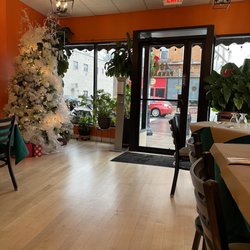 Pandan Asian Cuisine & Delicacies - Dining area inside view