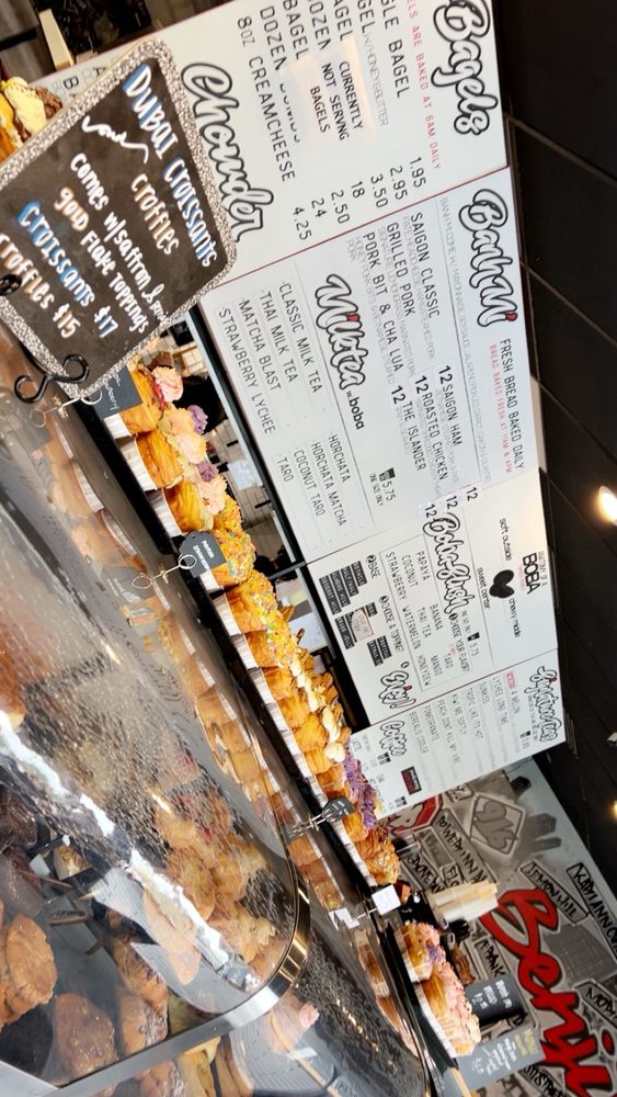 Benji's Bakery & Cafe