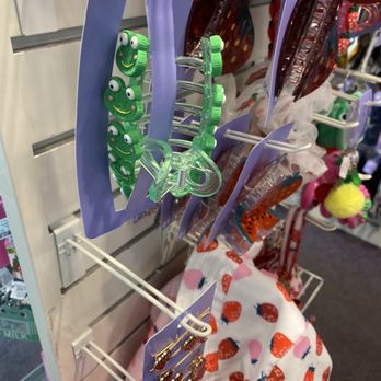 Claire's Accessories - Jewelry Near Me - Memphis, Tennessee Claire's Accessories - Jewelry Near Me - Memphis, Tennessee
