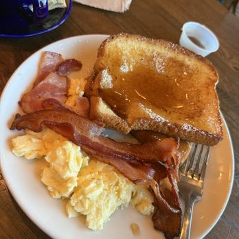 la Madeleine - NEW! French Toast Breakfast - Cafes Near Me - Chandler, Arizona