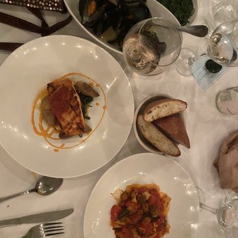 Fresh Restaurant - Mussels, Grilled Salmon, Fresh Pappardelle with roasted veggies - New American Near Me - Highlands, New Jersey
