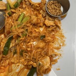 Janejira Thai Restaurant - Pad thai