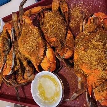 The Blue Crab - Half Dozen Blue Crab - Seafood Near Me - Bethany Beach, Delaware