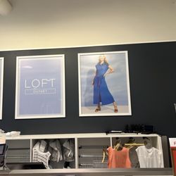 LOFT Outlet - Checkout area