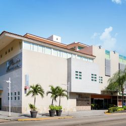 Hospital CMQ - Hospital CMQ Premiere in Puerto Vallarta, award-winning doctors, medical services and patient-centered care.