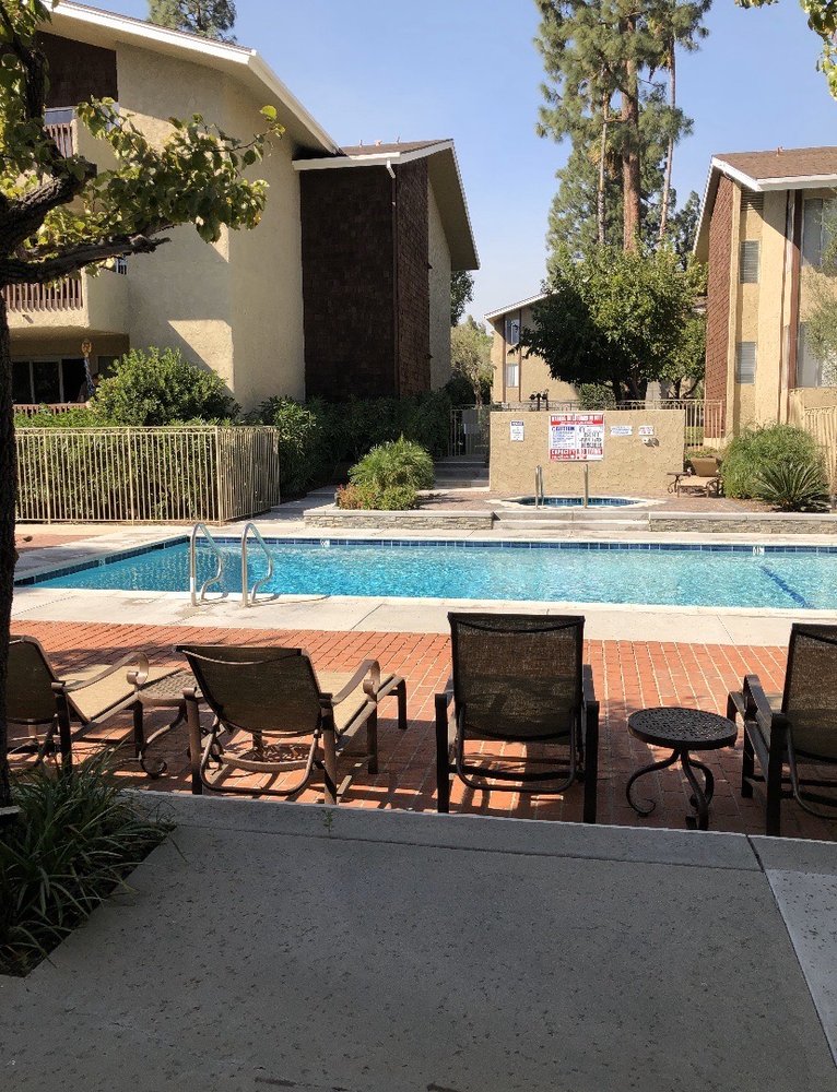 LYNN VILLA APARTMENTS Updated September 2024 693 McCloud Ave