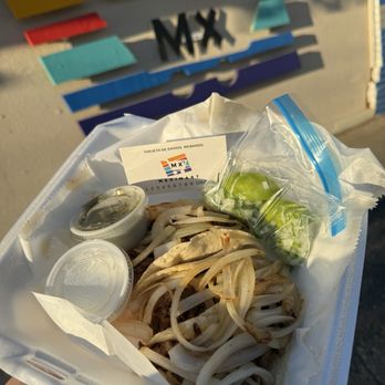 Meximart - Yummy Asada tacos with onions! - Mexican Near Me - Eunice, Louisiana Meximart - Yummy Asada tacos with onions! - Mexican Near Me - Eunice, Louisiana