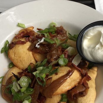 The Stone Lion - Pubs Near Me - Toronto, Ontario