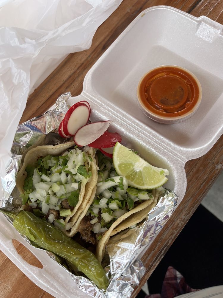 Taqueria Maty Logo