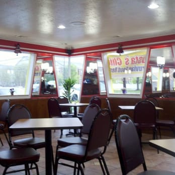 Justa's Chicken- Alexandria - Dining room. - Peruvian Near Me - Alexandria, Virginia Justa's Chicken- Alexandria - Dining room. - Peruvian Near Me - Alexandria, Virginia