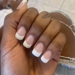Hot Nails & Spa - Dip power nails smh this is the worst set I've ever had