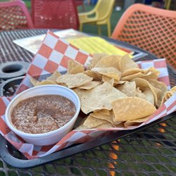 Little Woodrow's Bee Cave - $8 chips and salsa (bo refills or $4 salsa refill)
