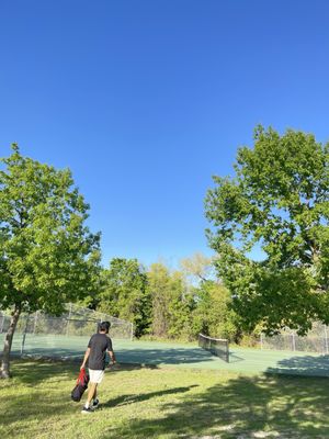 Mary Moore Searight Metropolitan Park by null