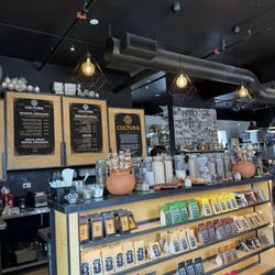 Cultura Chocolate - Front area of the cafe