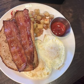 Cafe Genevieve - Two egg breakfast with bacon - Breakfast & Brunch Near Me - Jackson, Wyoming Cafe Genevieve - Two egg breakfast with bacon - Breakfast & Brunch Near Me - Jackson, Wyoming