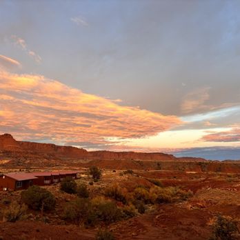 The Rim Rock Restaurant - Sunset at Rim Rock Restaurant - Pizza Near Me - Torrey, Utah The Rim Rock Restaurant - Sunset at Rim Rock Restaurant - Pizza Near Me - Torrey, Utah