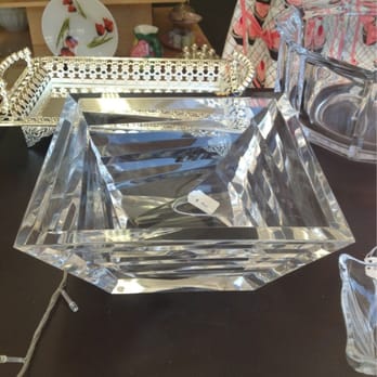 Marigold House - A beautiful, well made, high quality glass bowl. - Home Decor Near Me - Los Angeles, California Marigold House - A beautiful, well made, high quality glass bowl. - Home Decor Near Me - Los Angeles, California