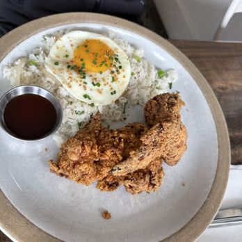 Neptune's - Fried Chicken silog - New American Near Me - Alameda, California