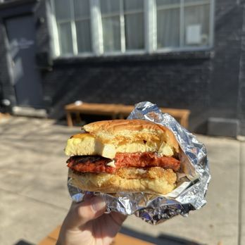 Kasama - Breakfast sandwich + hashbrown patty - Filipino Near Me - Chicago, Illinois