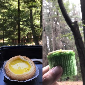 New Horizons Bakery - Pandan pandan (hard to find in DC) and egg tart (from their discounted dozen deal)! - Bakeries Near Me - Daly City, California New Horizons Bakery - Pandan pandan (hard to find in DC) and egg tart (from their discounted dozen deal)! - Bakeries Near Me - Daly City, California