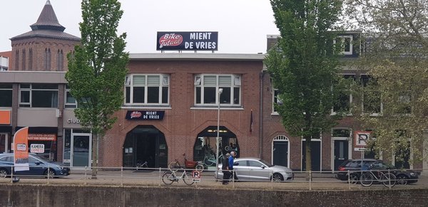 Bike Totaal Mient De Vries - Fietsenwinkel En Fietsreparatie