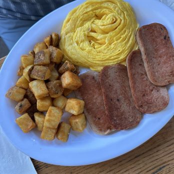 Eggs 'n Things - Spam Meat and Eggs - Breakfast & Brunch Near Me - Honolulu, Hawaii Eggs 'n Things - Spam Meat and Eggs - Breakfast & Brunch Near Me - Honolulu, Hawaii