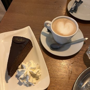 Votiv - sachertorte and cappucino 7.5 euros - Cafes Near Me - Vienna, 9 Votiv - sachertorte and cappucino 7.5 euros - Cafes Near Me - Vienna, 9