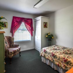Brookwood Assisted Living Facility - Private rooms at Brookwood Assisted Living Facility in Hudson, FL