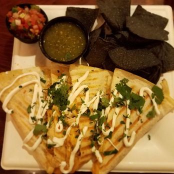 Big Sur Taphouse - Chicken Quesadilla served with Blue Tortilla Chips, salsa verde & Pico de Gallo ~ yummilicious!! - Pubs Near Me - Big Sur, California Big Sur Taphouse - Chicken Quesadilla served with Blue Tortilla Chips, salsa verde & Pico de Gallo ~ yummilicious!! - Pubs Near Me - Big Sur, California