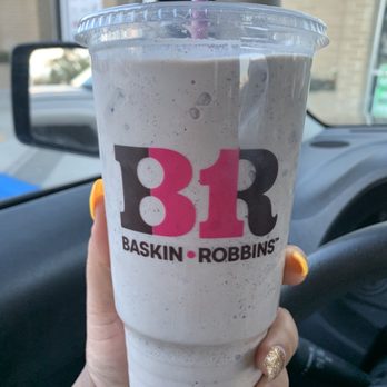 Baskin-Robbins - Large Oreo Milkshake - Ice Cream & Frozen Yogurt Near Me - Stockton, California