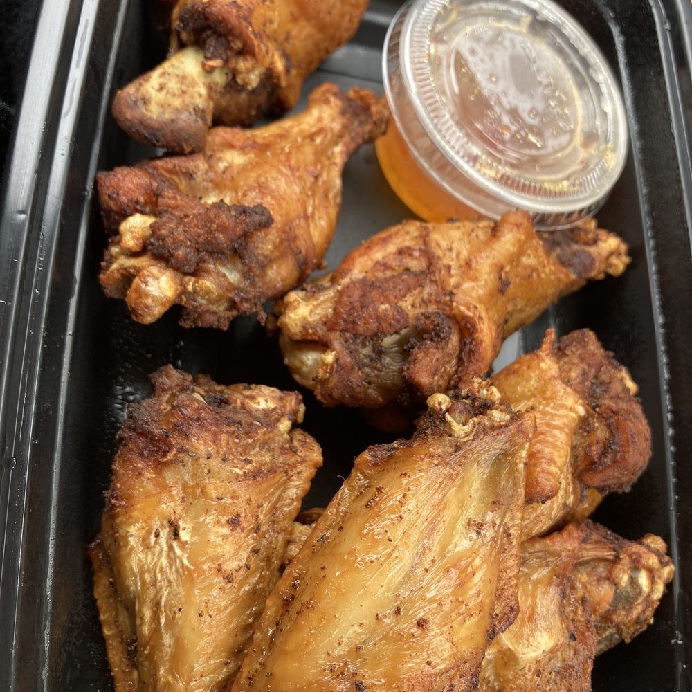 Mee Thai Restaurant - Thai Chicken Wings - Thai Near Me - Orlando, Florida